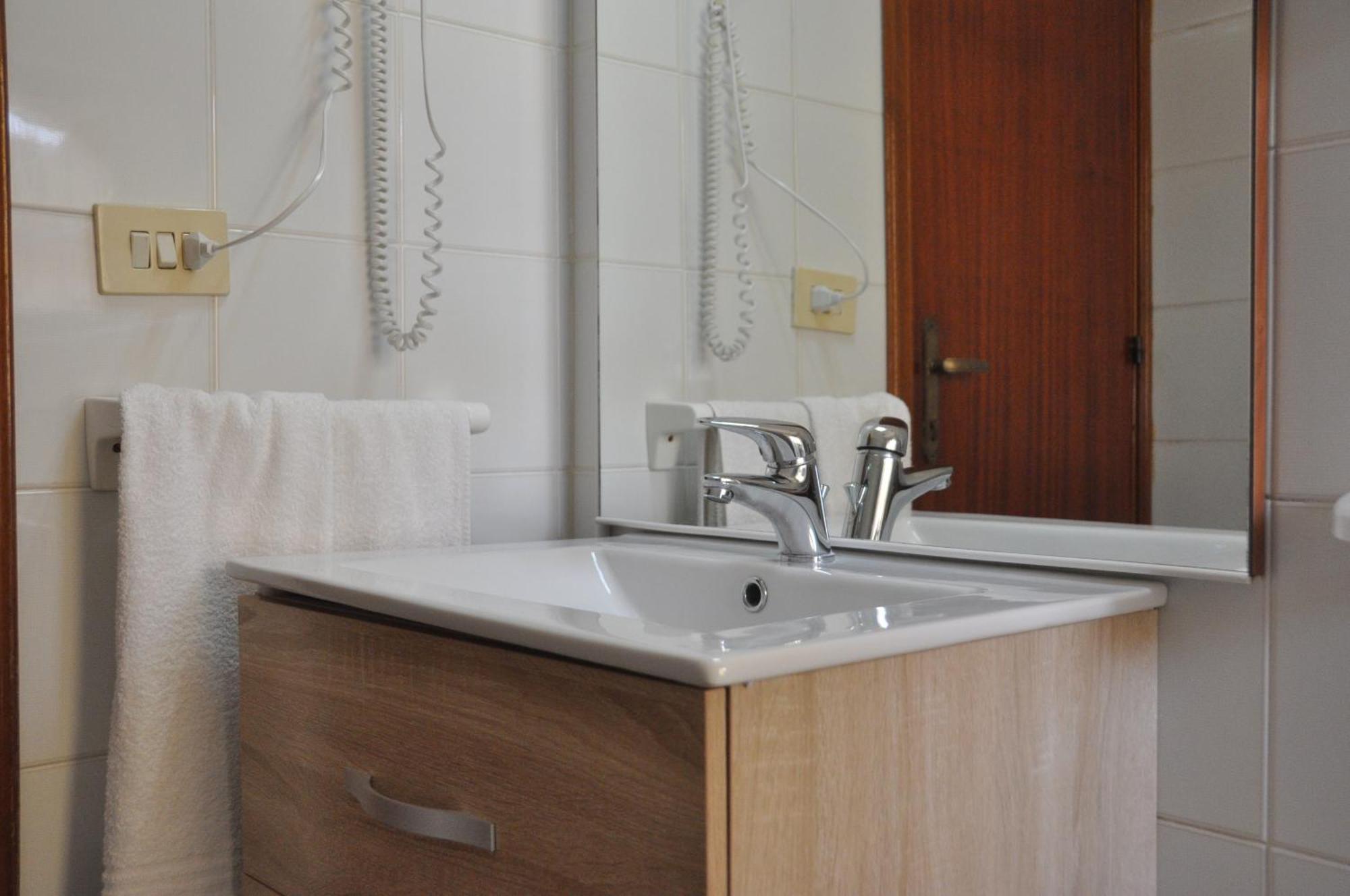 Hotel Le Pelagie Lampedusa Buitenkant foto
